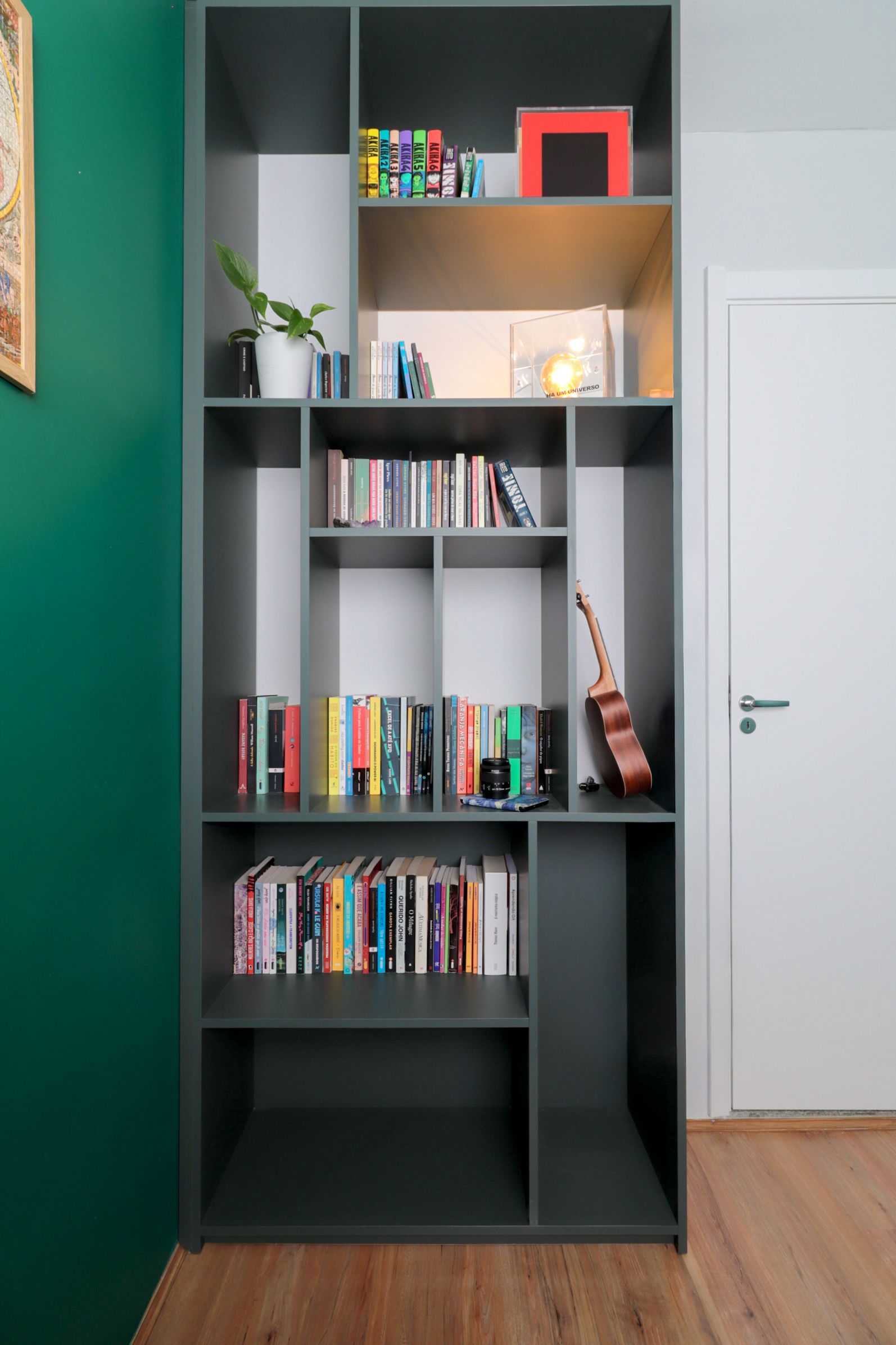 Apartamento compacto com personalidade